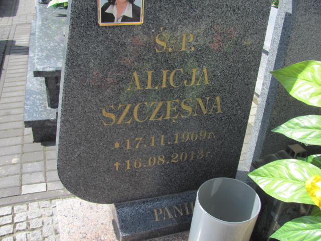 Alicja Szczęsna 1969 Proszowice - Grobonet - Wyszukiwarka osób pochowanych