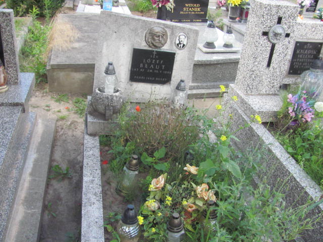 Grób Józef Błaut
