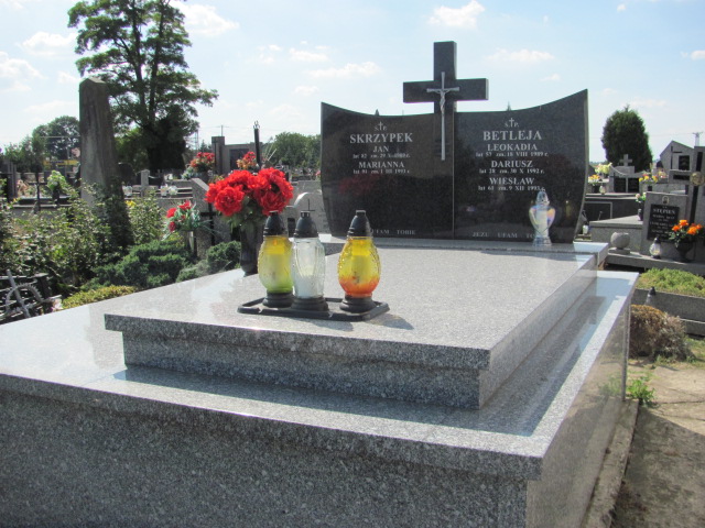 Grób Leokadia Betleja