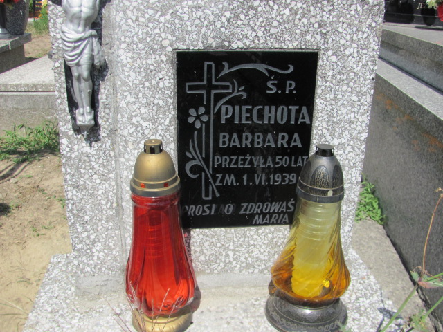 Barbara Piechota  Proszowice - Grobonet - Wyszukiwarka osób pochowanych
